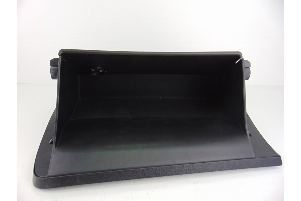 84510-C8000 GUANTERA HYUNDAI I20 (GB)