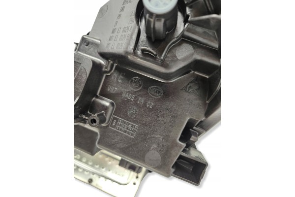 LAMP FRONT RIGHT LED BMW X1 U11 4A27826 EU BLACK OEM ORIGINAL Type of low beam headlights LED
