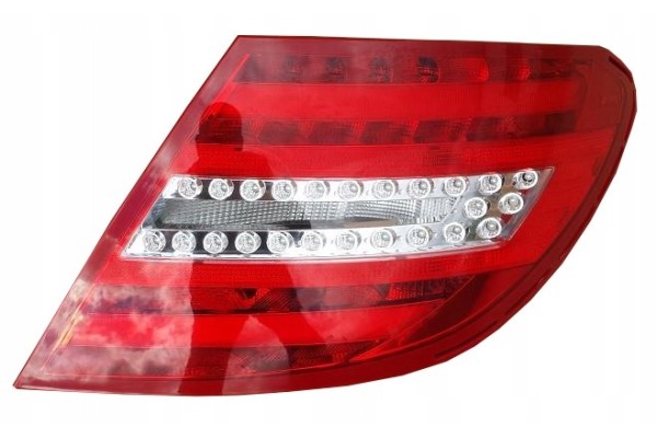NEW RIGHT REAR LAMP C CLASS SPORT COUPE 2011