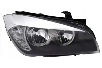 HEADLAMP LAMP RIGHT WITH ELECTRIC MOTOR Packaging status original