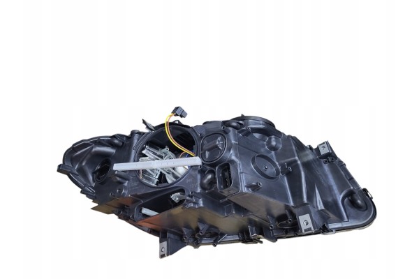LAMP HEADLIGHT LEFT H7 H7 TYC BMW 5 F10 BMW 5 F11 2010 Part manufacturer TYC