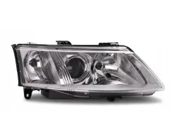 Faro delantero derecho TYC 20-0667-05-2