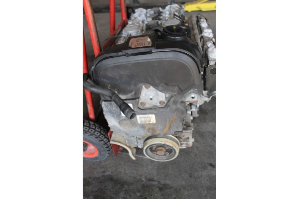 VOLVO V50 S40 C30 C70 V70 S60 ENGINE 2 4 B5244S Catalog number of the part B5244Ssilnikvovlovff