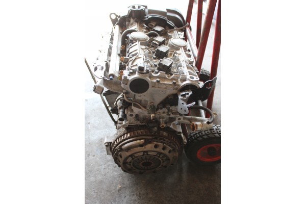 VOLVO V50 S40 C30 C70 V70 S60 ENGINE 2 4 B5244S Engine type petrol