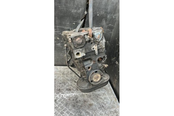 Engine complete Mercedes Benz S CLASS 1980 110987 Catalog number of the part 110 987