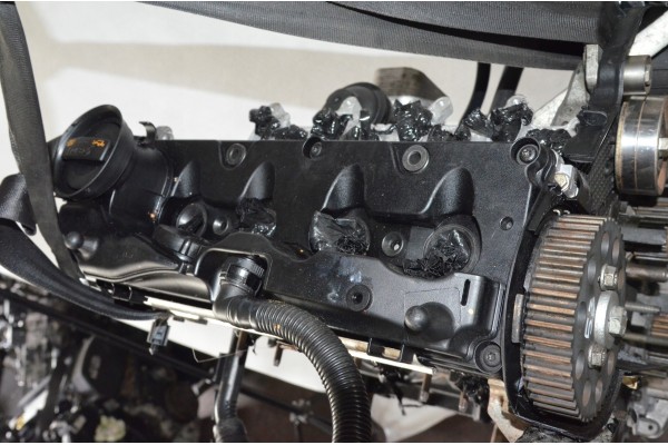 Engine VW Golf VI Passat B6 B7 Touran Skoda Octavia Seat Leon 1 6 TDI CAY Catalog number of the original CAY