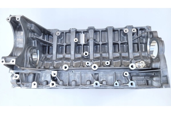 BMW E70 F10 F20 F30 306 KM 7585986 NEW