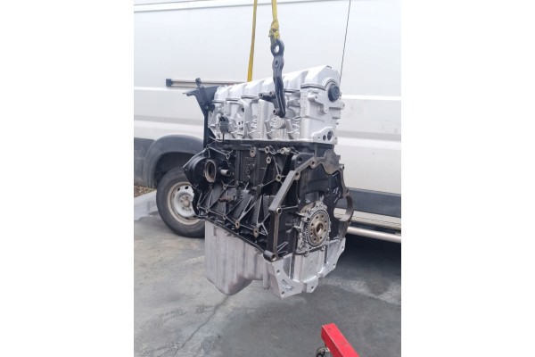 Engine VOLKSWAGEN VW CRAFTER 2 5 TDI CECB Packaging status replacement