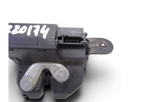 5570197 CERRADURA MALETERO / PORTON FIAT 500 (150) BERLINA