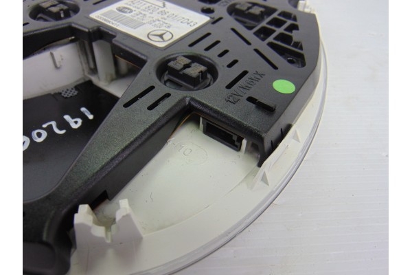 A2118206601 LUZ INTERIOR MERCEDES-BENZ CLASE E (BM 211) BERLINA