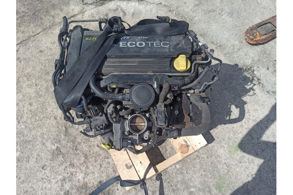 Engine OPEL ZAFIRA B VECTRA C SIGNUM 2 2 PETROL Z22YH