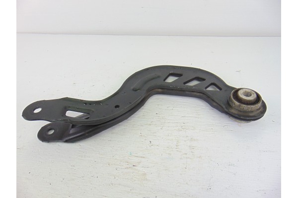 A2463501006 TIRANTE TRASERO DERECHO MERCEDES-BENZ CLASE CLA (BM 117) CLA 220 CDI 4Matic (117.305) 2015 A2463501006 193564 MERCED