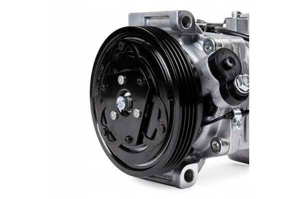 Air conditioning compressor RIDEX 447K0761 V08A for SUZUKI SWIFT III MZ EZ SX4 EAN GTIN 4066423548761