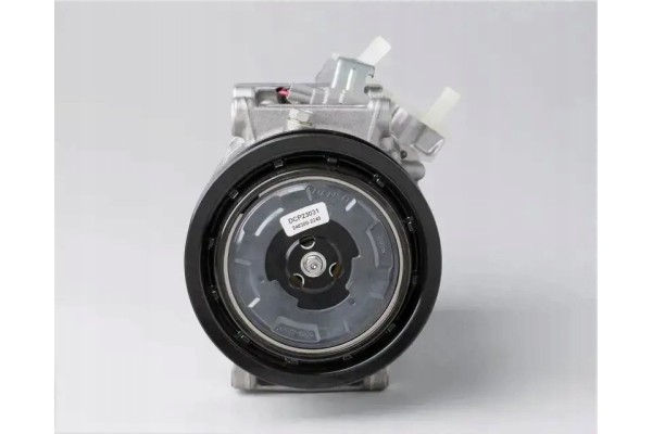 COMPRESSOR AIR CONDITIONING COMPRESSOR DCP23031 DENSO
