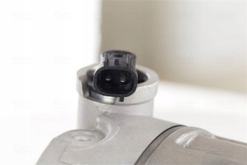 Compresor de aire acondicionado Nissens 890418