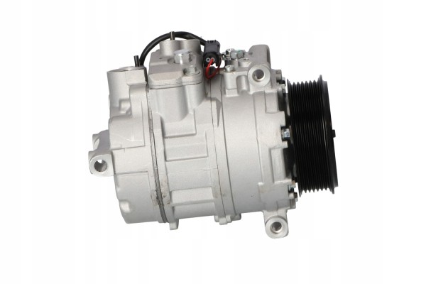 NRF 32216 air conditioning compressor Car type cargo vans passenger cars