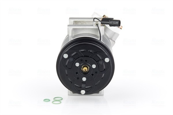 MITSUBISHI L200 05 15 AIR CONDITIONING COMPRESSOR Car type cargo vans passenger cars