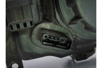  FARO DERECHO RENAULT MEGANE II CLASSIC BERLINA Confort Authentique 2005 195648 RENAULT - 4