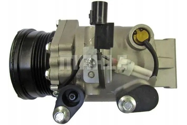 COMPRESSOR AIR CONDITIONING COMPRESSOR ACP 812 000S Car type passenger cars