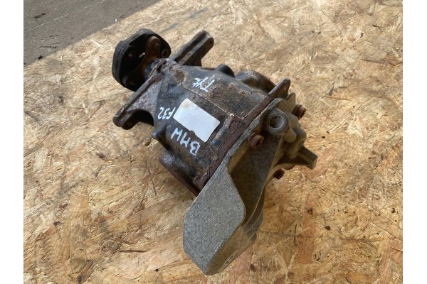DIFFERENTIAL REAR BMW 3 F30 F31 F34 4 F32 TRANSMISSION 7514992 Car type passenger cars