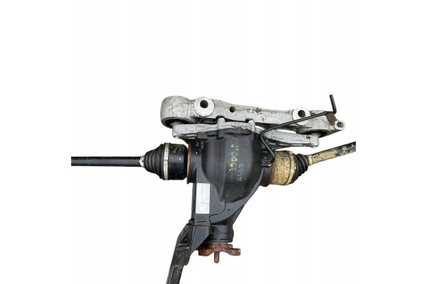 REAR BRIDGE DIFFERENTIAL HALF AXLES MERCEDES VITO W447 A4473510205 18tys km Catalog number of the part MOST TYLNY DYFERENCJAL PO