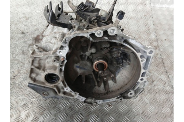 TOYOTA YARIS III GEARBOX 1 33 VVTI 6 GEARS 2014R Catalog number of the part YARISIISKRZYNIA