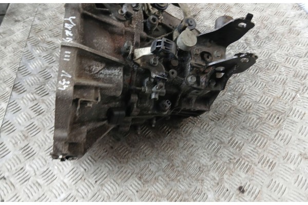 Caja de Cambios Toyota Yaris III 1.33 VVTI 6 Velocidades 2014