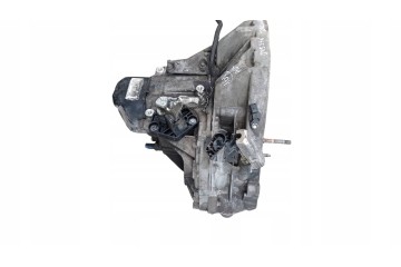 GEARBOX JR5346 DACIA SANDERO 1 5DCI Car type passenger cars