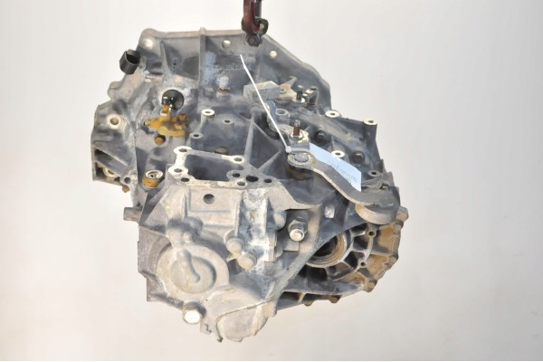 YARIS II III 1 33 16V 100HP TRANSMISSION 6 GEARS 1NR FE 112tys km Catalog number of the part 1NR FE