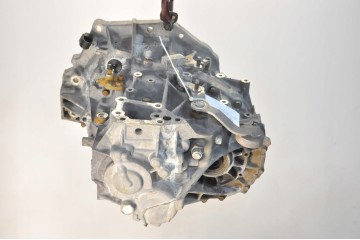 YARIS II III 1 33 16V 100HP TRANSMISSION 6 GEARS 1NR FE 112tys km Catalog number of the part 1NR FE