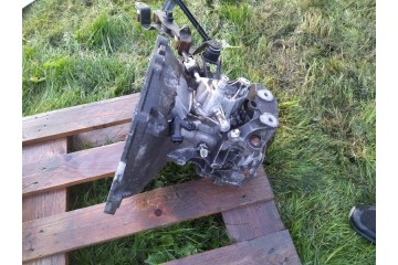 GEARBOX OPEL ZAFIRA ZAFIRA B ASTRA G F17C394 Part manufacturer Opel OE