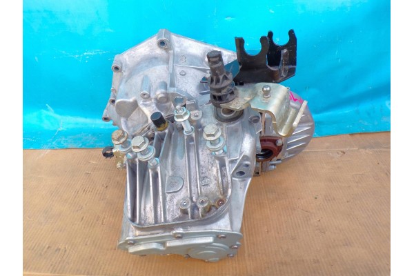 BOXER JUMPER 17 2 2 B HDI gearbox 20GP19 wheels 16 26 tys km Engine type diesel