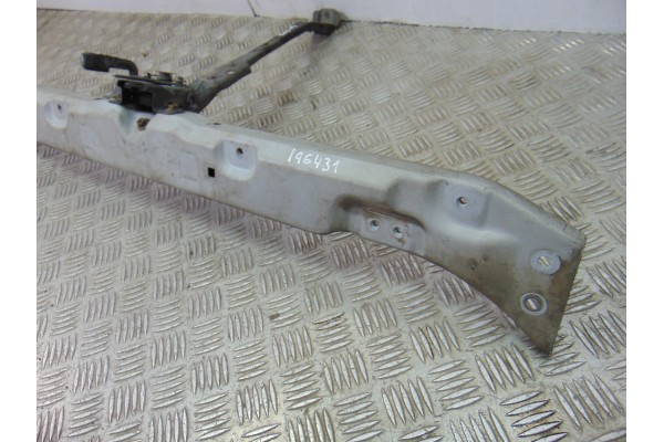  TRAVESAÑO SUPERIOR SSANGYONG RODIUS Xdi Limited 2005 196431 SSANGYONG - 3