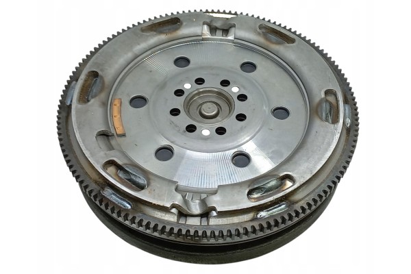 TWO MASS FLYWHEEL LUK VW CRAFTER 30 35 CRAFTER 30 50 2 5 TDI Catalog number of the part 415 0335 10