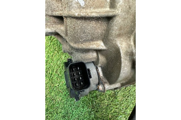 Rear differential bridge Rear Ford Kuga Escape III 2020 Catalog number of the part K2GW4000BG