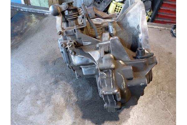 GEARBOX SUZUKI IGNIS I 1 3 16v 81A30423 Part manufacturer Suzuki OE