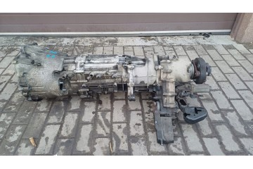 BMW X3 E83 2 0D GEARBOX MANUAL REDUCER 7533818 14738848263
