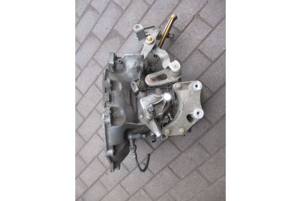 GEARBOX CORSA D 1 2 LIFT 13R AT6W419