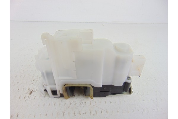 519834810  CERRADURA PUERTA TRASERA IZQUIERDA FIAT II TIPO (357) HATCHBACK Business 2017 519834810 197440 FIAT - 1