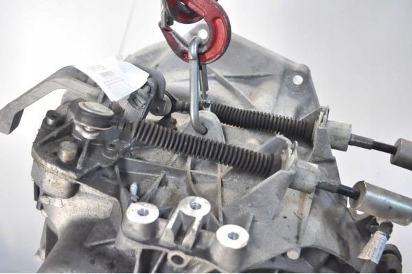 MINI F54 F55 F56 F57 F60 BMW F45 F48 X2 F39 1 5 T CHEST GS6 58BG 8671641 Transmission type manual