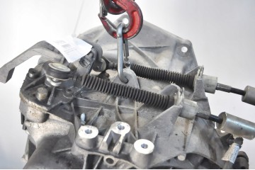 MINI F54 F55 F56 F57 F60 BMW F45 F48 X2 F39 1 5 T CHEST GS6 58BG 8671641 Transmission type manual