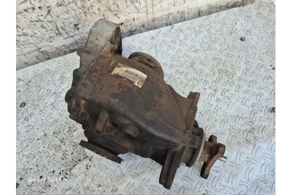 Rear reducer BMW X1 E84 323 2 0L diesel 105kW 2010 Catalog number of substitutes 7566185