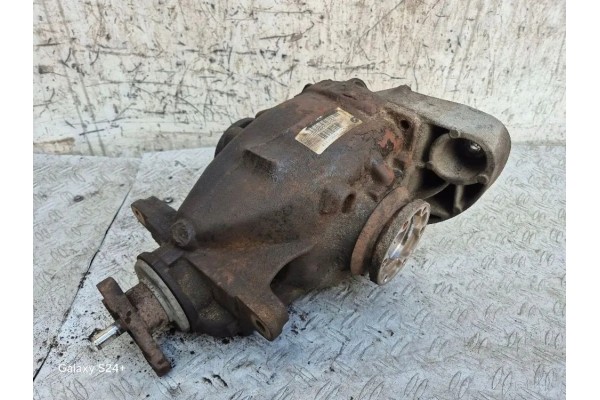 Rear reducer BMW X1 E84 323 2 0L diesel 105kW 2010 Catalog number of the original 323