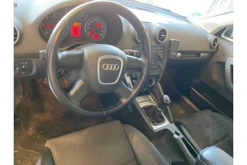 AUDI A3 SPORTBACK (8PA) 2.0 TDI Ambiente