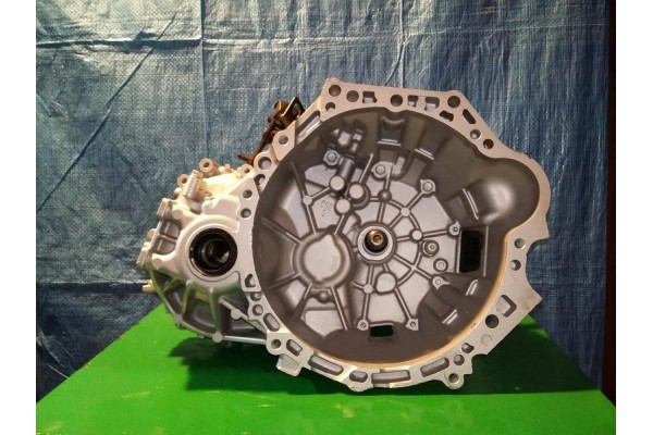 GEARBOX TOYOTA COROLLA E12 1 6 VVTI 5B