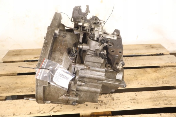 6 SPEED GEARBOX ALFA ROMEO 159 2 4JTDM 55350926 Part manufacturer Alfa Romeo OE