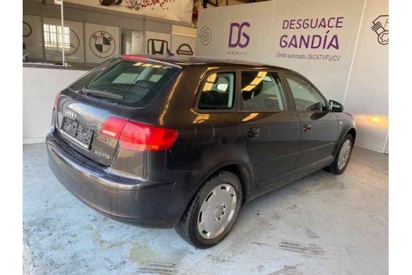 AUDI A3 SPORTBACK (8PA) 2.0 TDI Ambiente