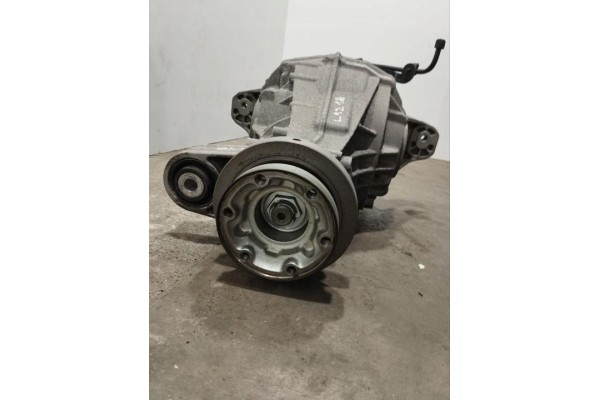 Rear differential Maserati LEVANTE 2019 06701044740 Car type undefined