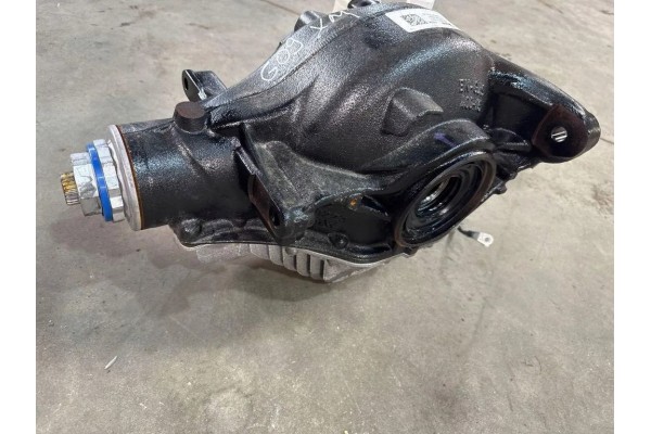 Rear reducer BMW XM G09 364 4 4L hybrid 480kW 2025 Catalog number of the part 364