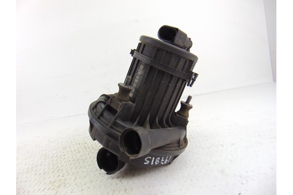 8D0906613B  VALVULA AIRE ADICIONAL AUDI A6 AVANT (4B5) 3.0 2002 8D0906613B 197815 AUDI - 4